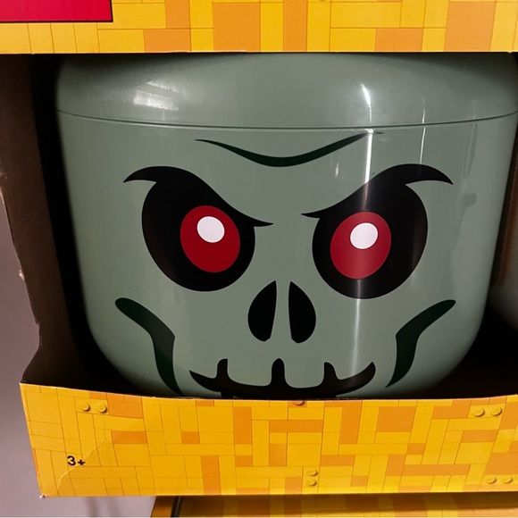 Lego Halloween Limited Edition Storage Heads 2 Piece Set Zombie & Skeleton Large - Picture 2 of 9